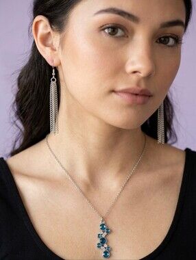 Blue Crystal Drop Necklace And Earrings Set in Silver Tone